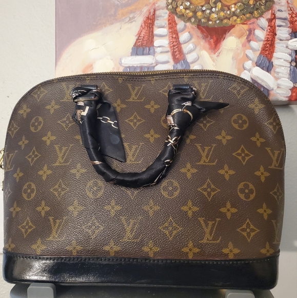 ***Sold on Mercari***Louis-vuitton - Picture 3 of 15